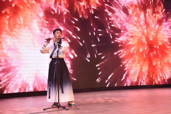 云图片