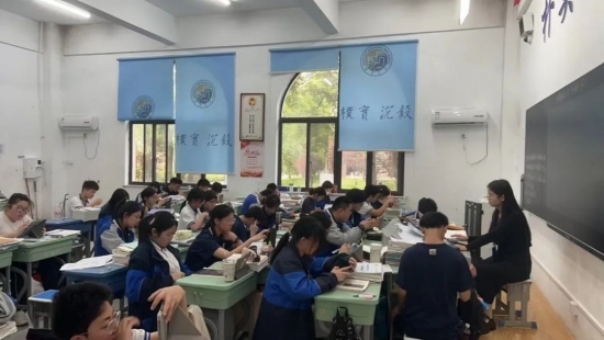 云图片