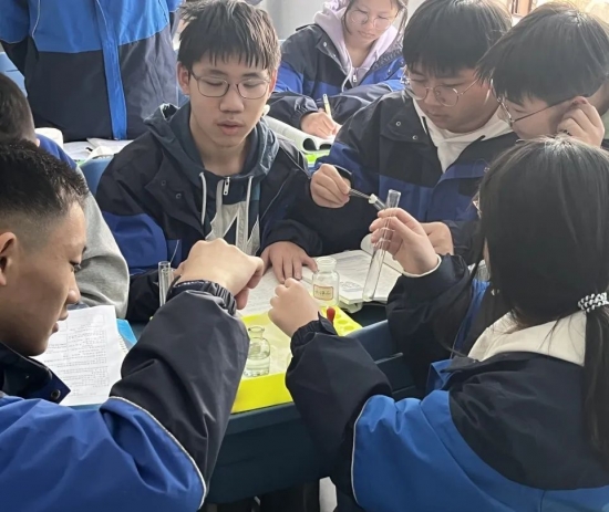 云图片