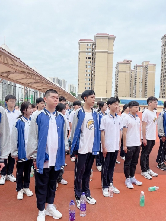 云图片