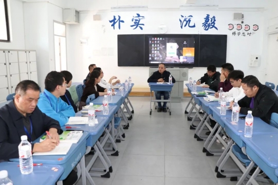 云图片