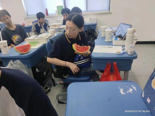 云图片