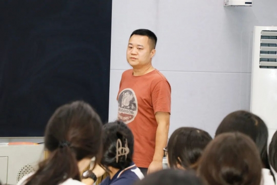 云图片
