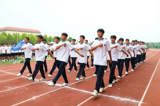 云图片