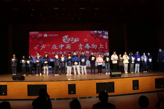 云图片