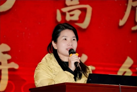 云图片