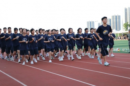 云图片