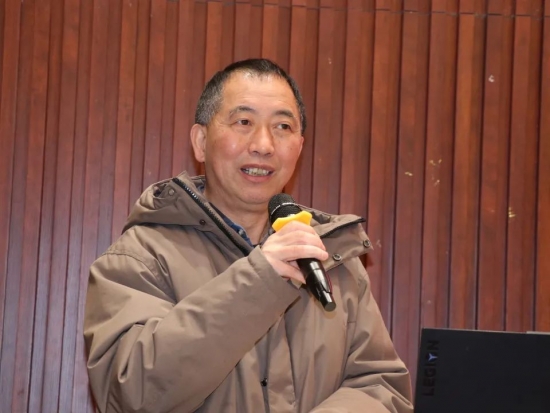 云图片