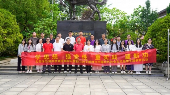 云图片
