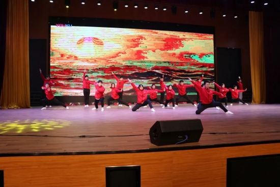 云图片