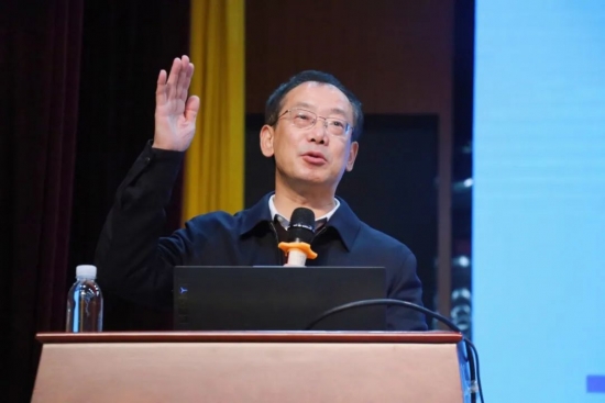 云图片