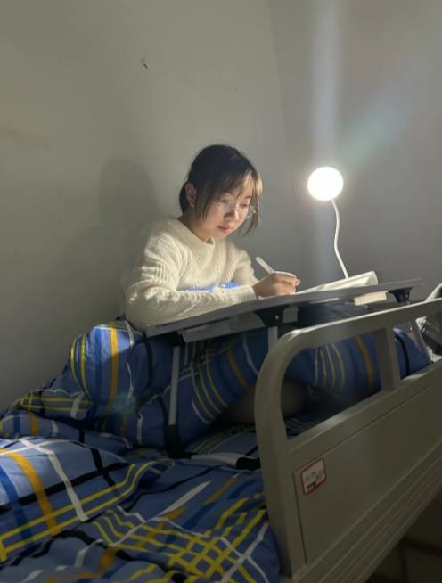 云图片