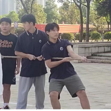 云图片