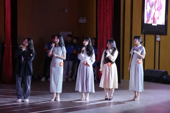 云图片