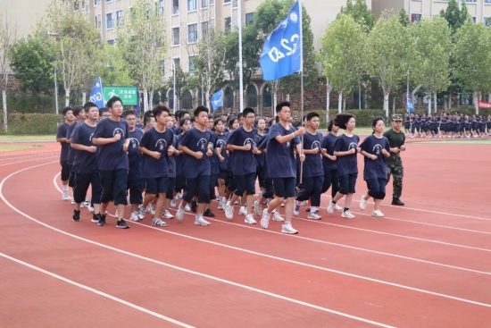 云图片