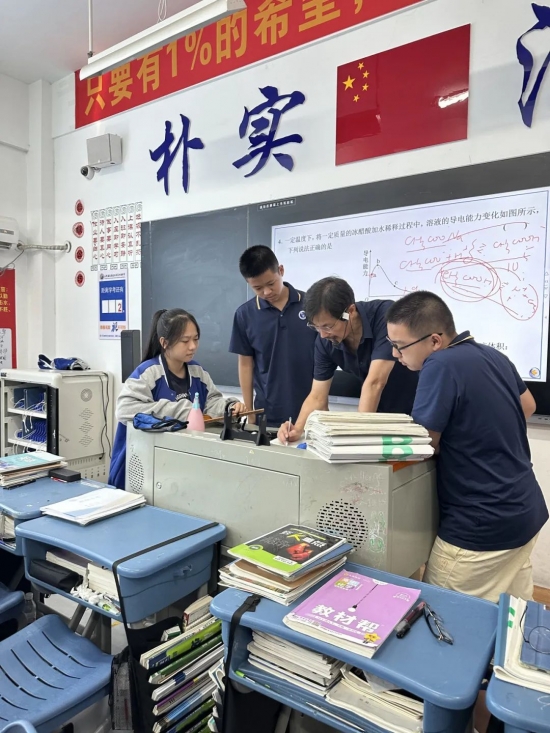 云图片