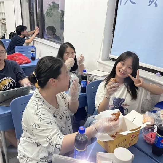 云图片