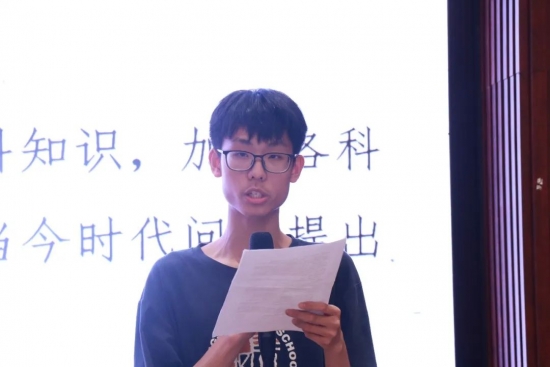 云图片