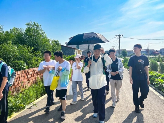云图片