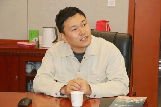 云图片