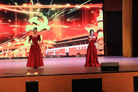 云图片