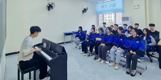 云图片