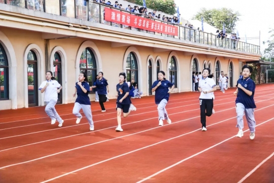 云图片