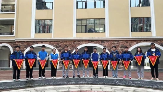 云图片