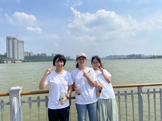 云图片