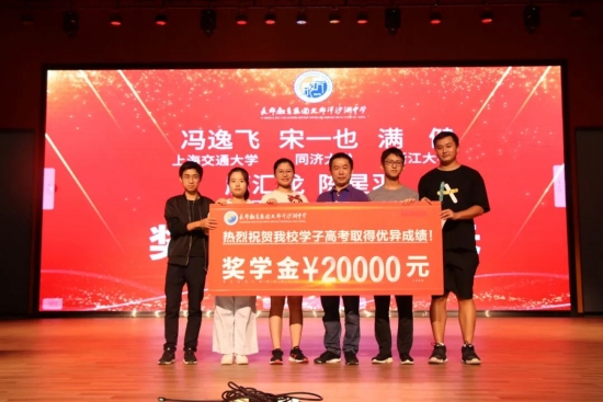 云图片