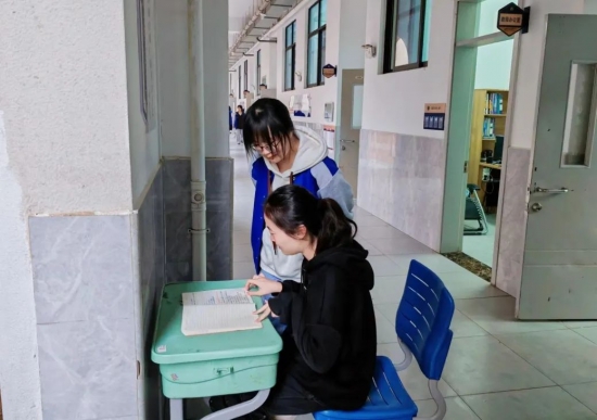 云图片