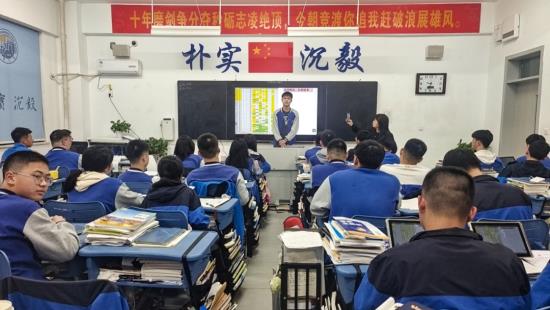 云图片