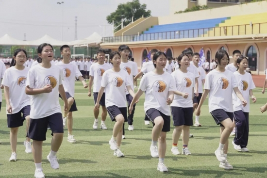 云图片