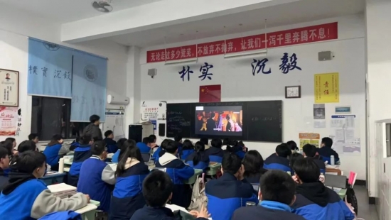 云图片