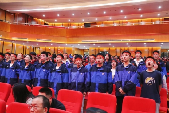 云图片