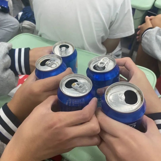 云图片