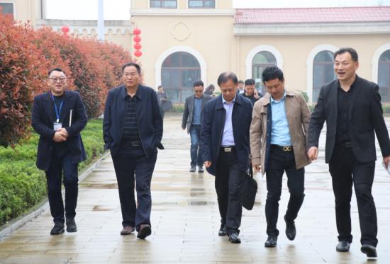 云图片