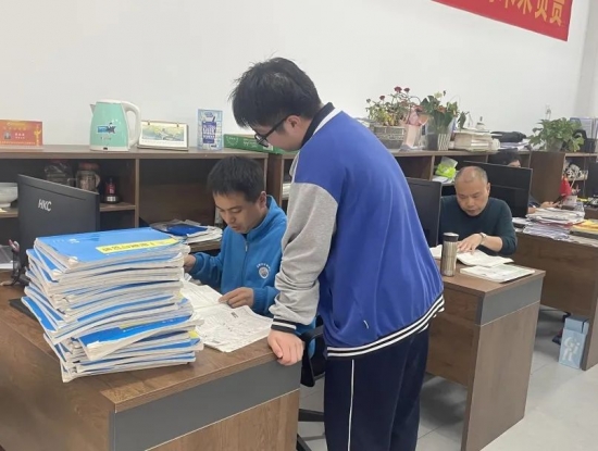 云图片