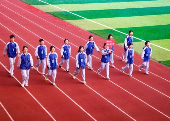 云图片