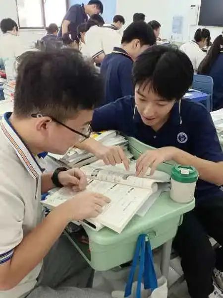 云图片