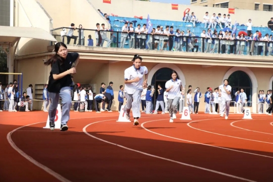 云图片