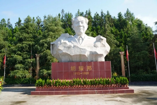 云图片
