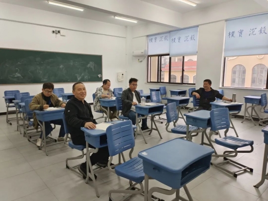 云图片