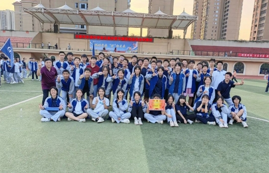 云图片