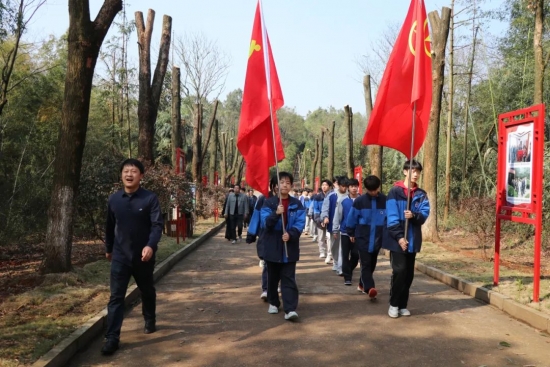 云图片