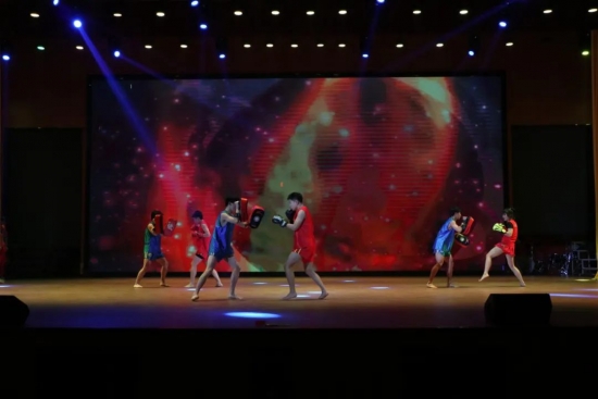 云图片