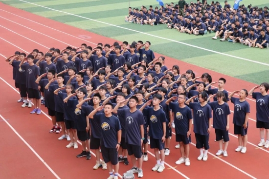 云图片