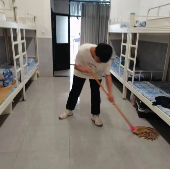 云图片