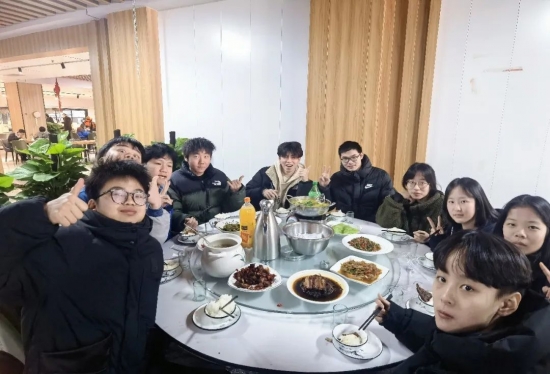 云图片