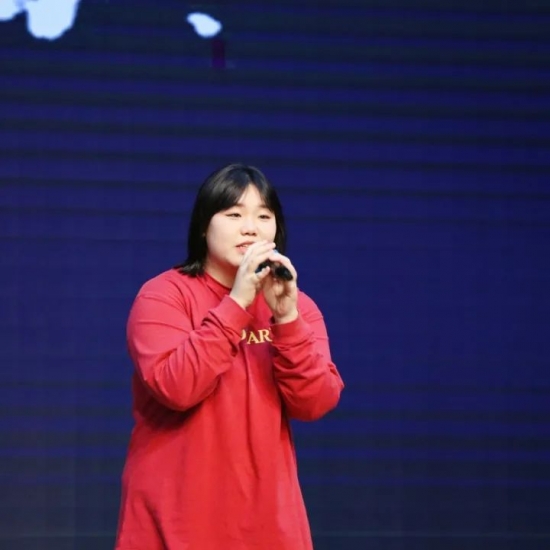 云图片